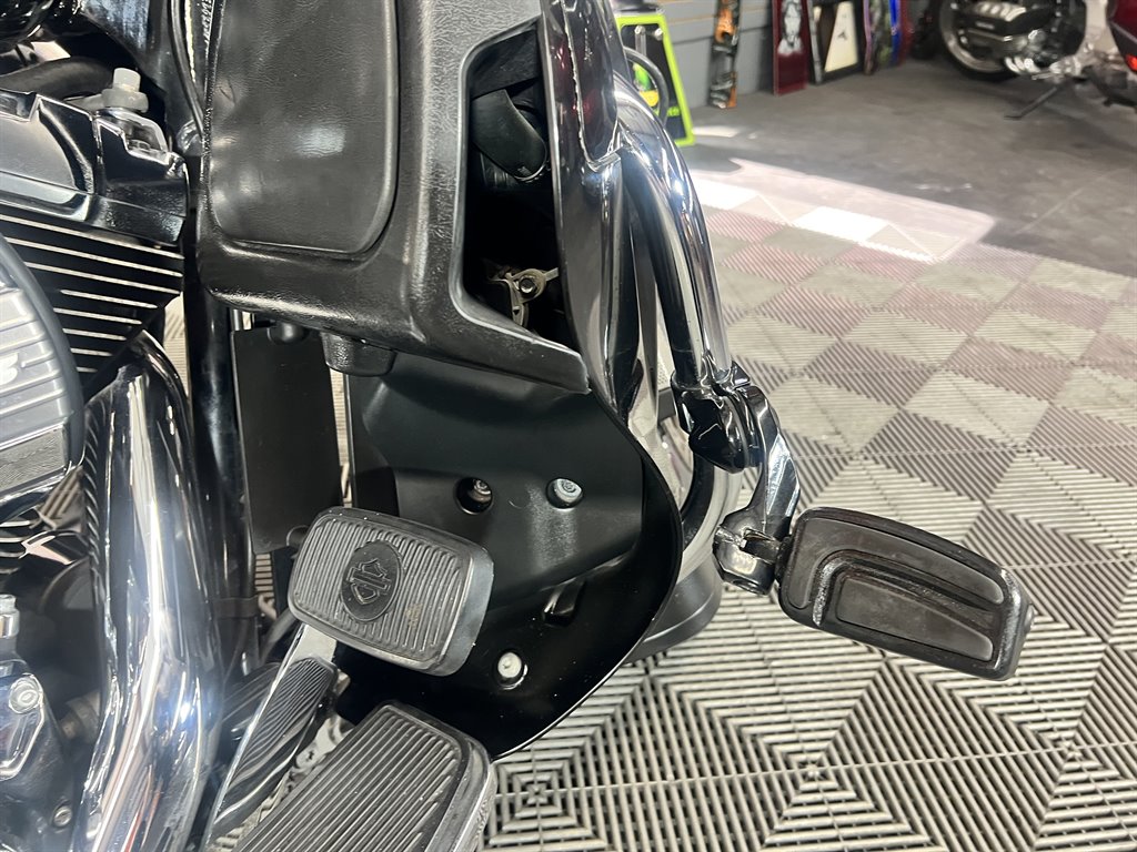 2014 Harley-davidson Electra Glide Ultra Limited - $12,000