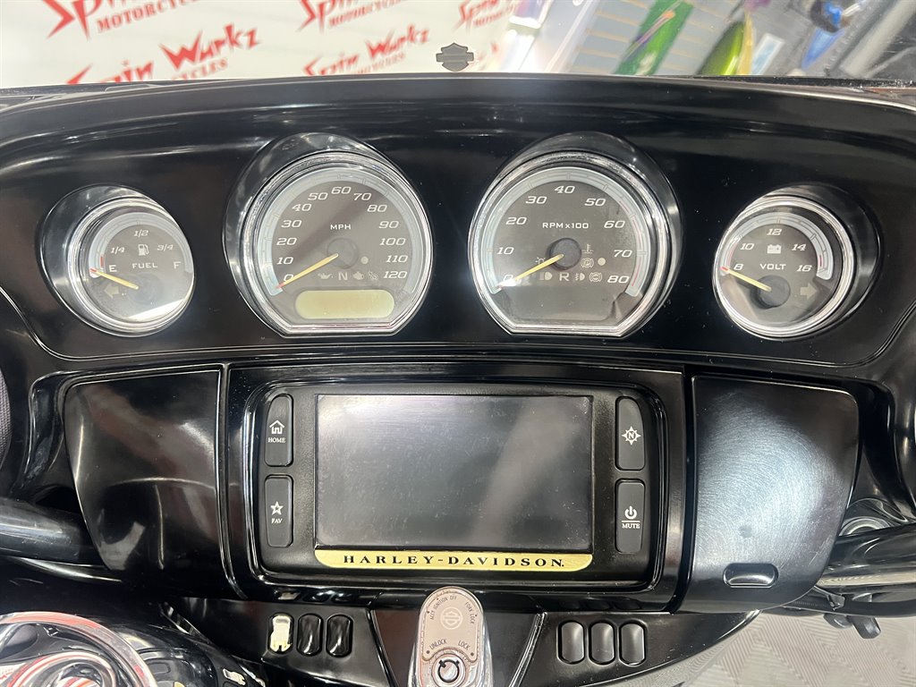 2014 Harley-davidson Electra Glide Ultra Limited - $12,000