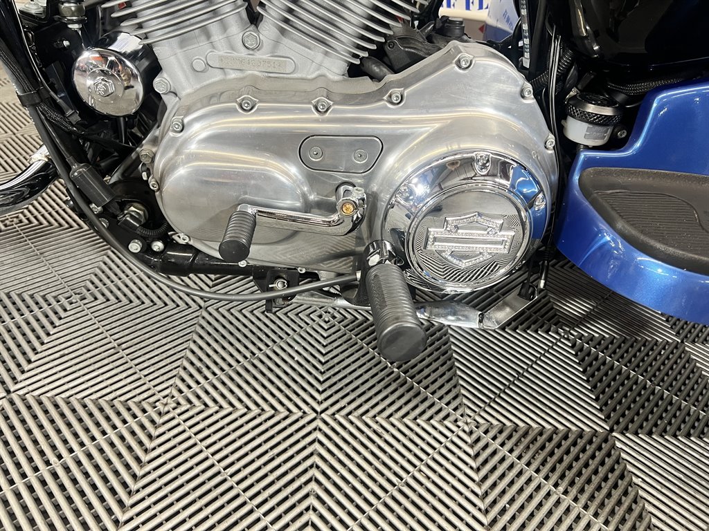 2006 Harley-davidson Sportster Xl883 Low - $9,000