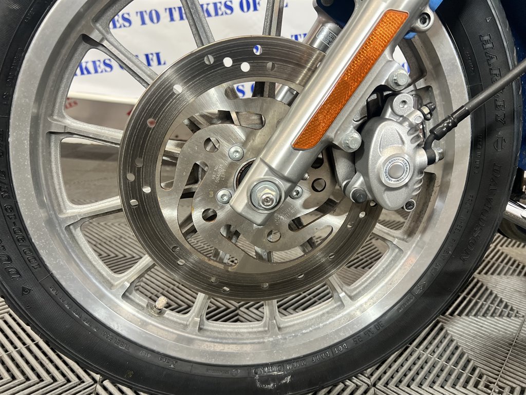 2006 Harley-davidson Sportster Xl883 Low - $9,000