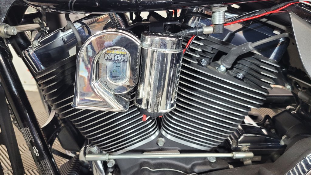 2011 Harley-davidson Electra Glide Ultra Classic - $23,000