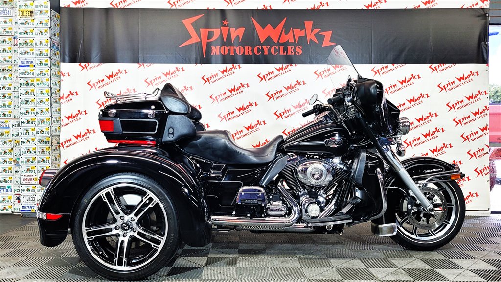 2011 Harley-davidson Electra Glide Ultra Classic - $23,000