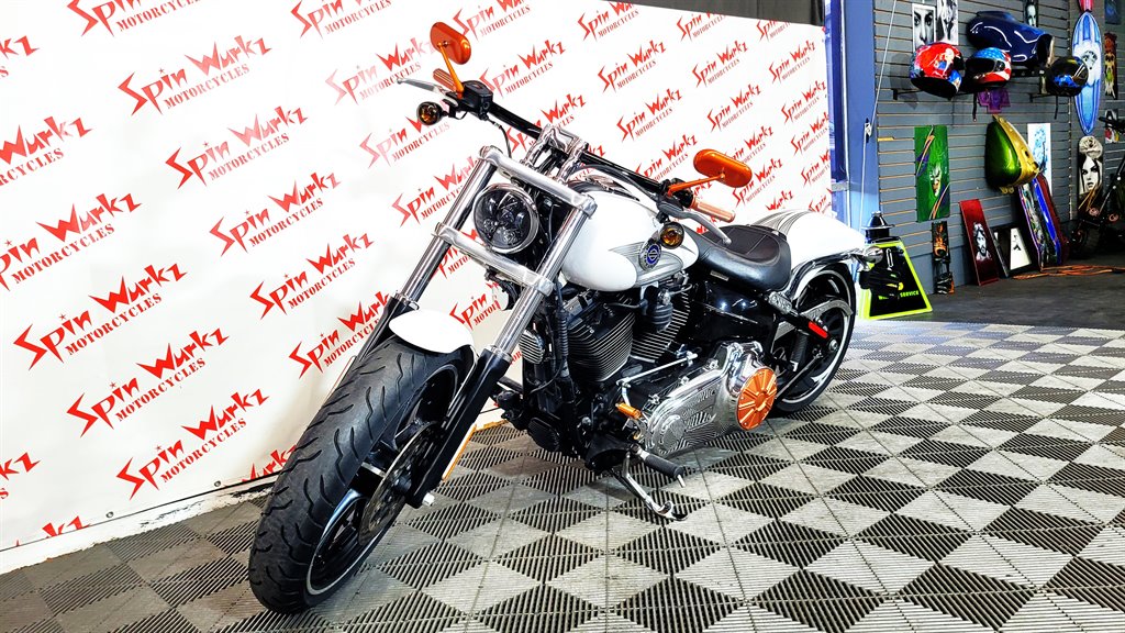 2016 Harley Davidson Fxsb Breakout - $12,000