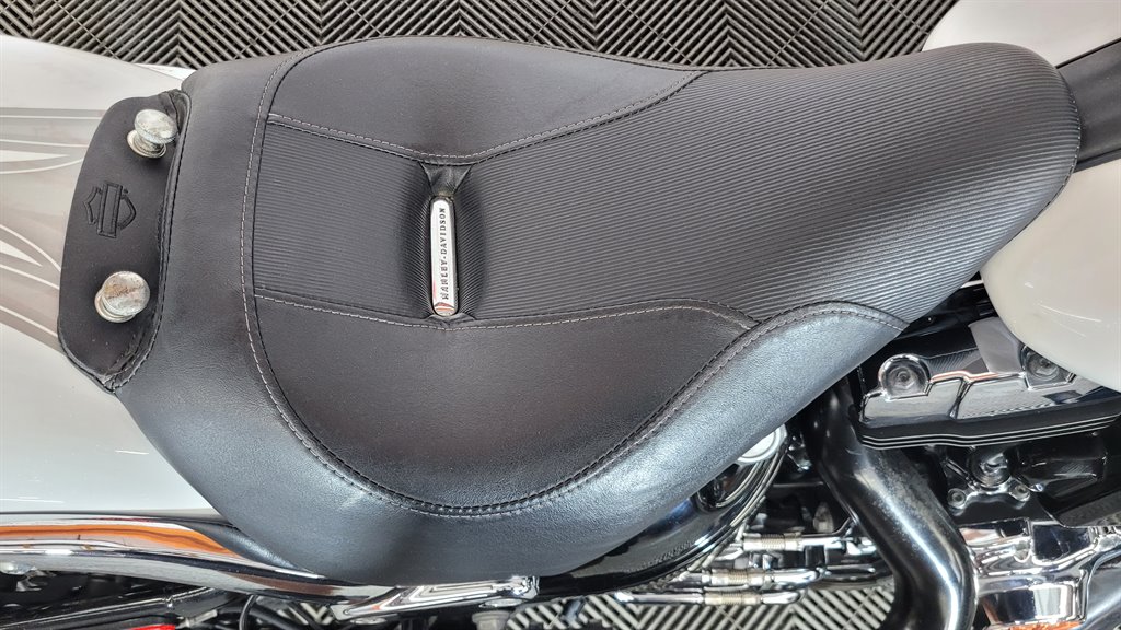 2016 Harley Davidson Fxsb Breakout - $12,000