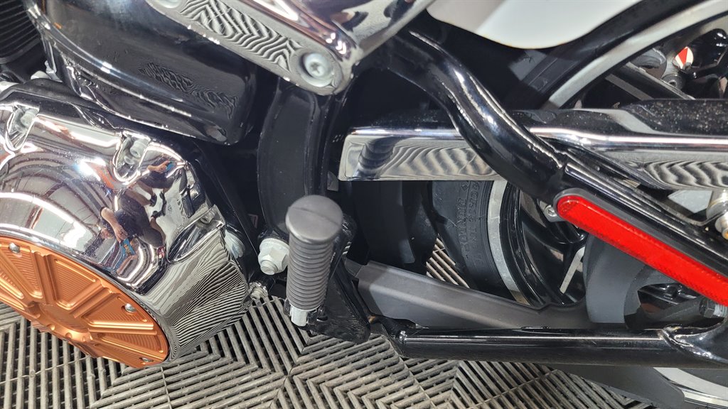 2016 Harley Davidson Fxsb Breakout - $12,000