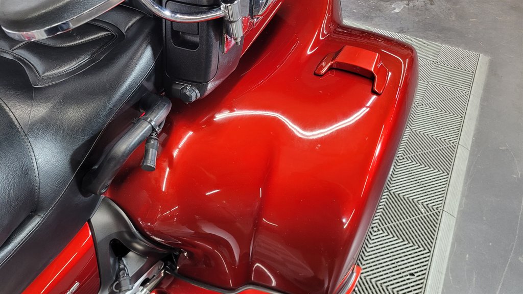 2010 Honda Gold Wing - $24,000