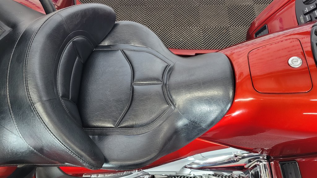 2010 Honda Gold Wing - $24,000