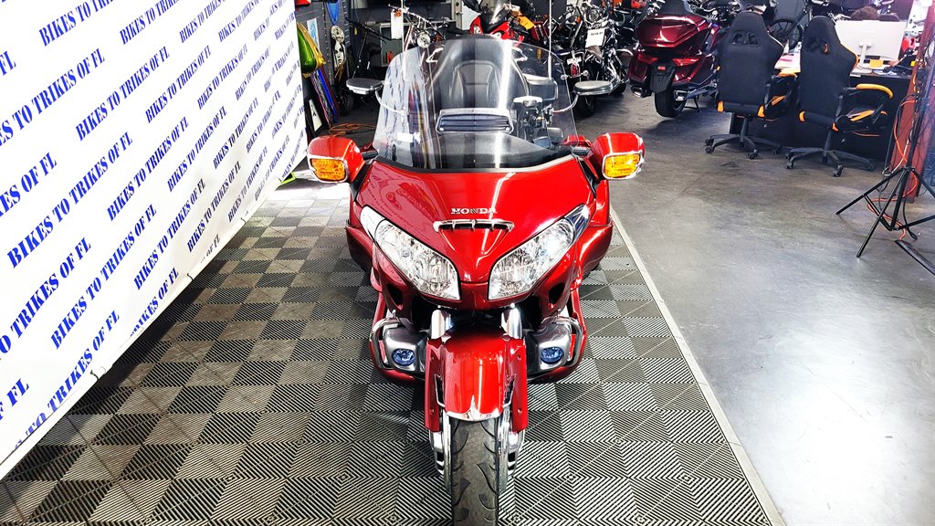 2010 Honda Gold Wing - $24,000