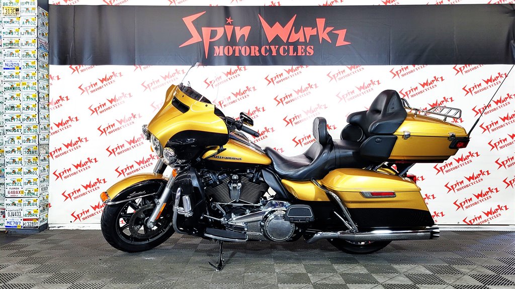 2017 Harley Davidson Ultra Limited Flhtk - $14,000
