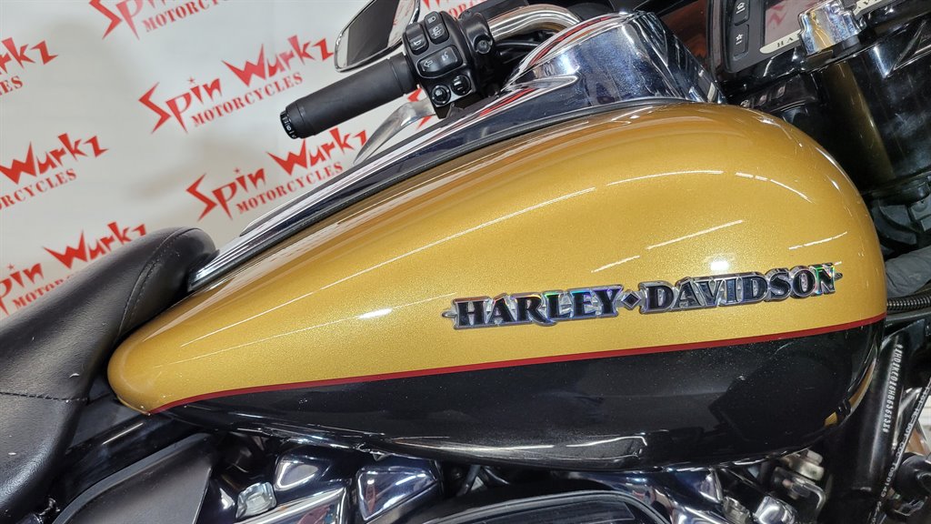 2017 Harley Davidson Ultra Limited Flhtk - $14,000