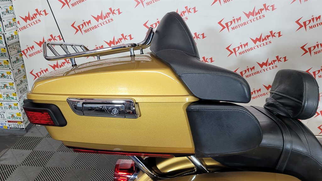 2017 Harley Davidson Ultra Limited Flhtk - $14,000