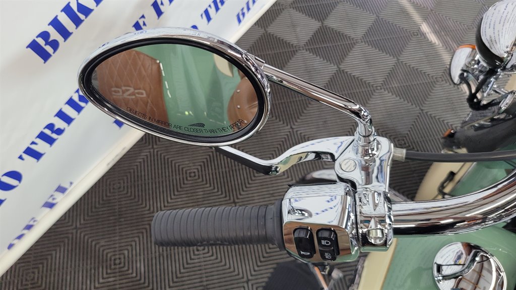 2019 Indian Motorcycle Chief Vintage - $39,000