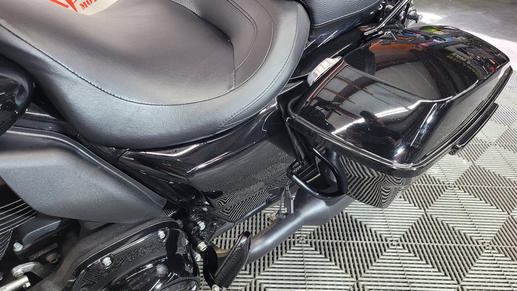 2023 Harley-davidson Street Glide St - $22,800