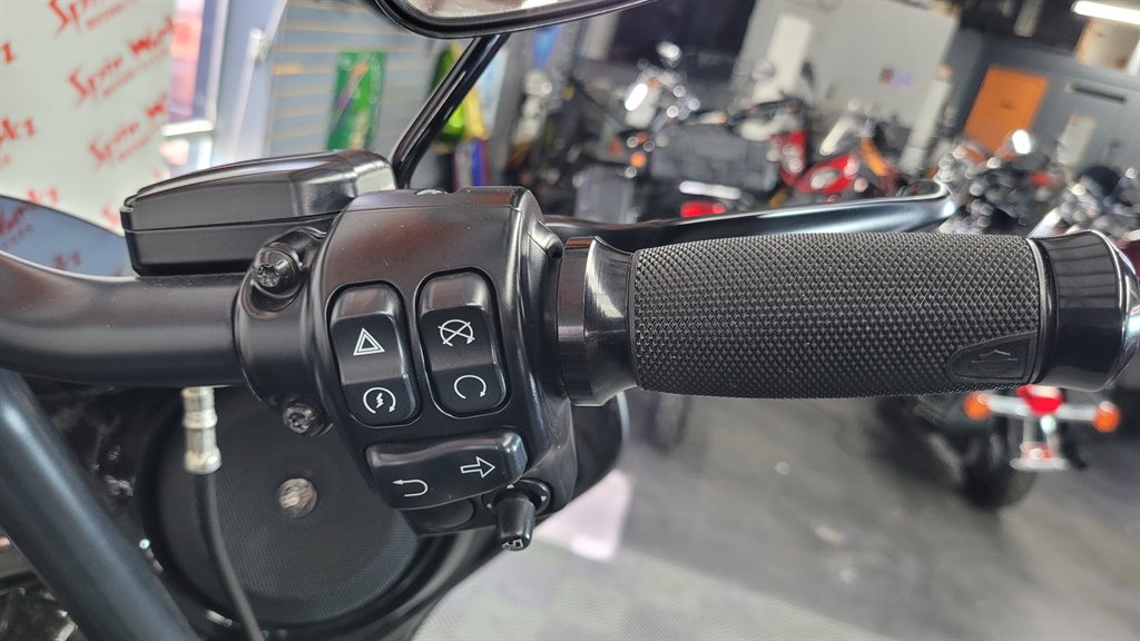 2023 Harley-davidson Street Glide St - $22,800