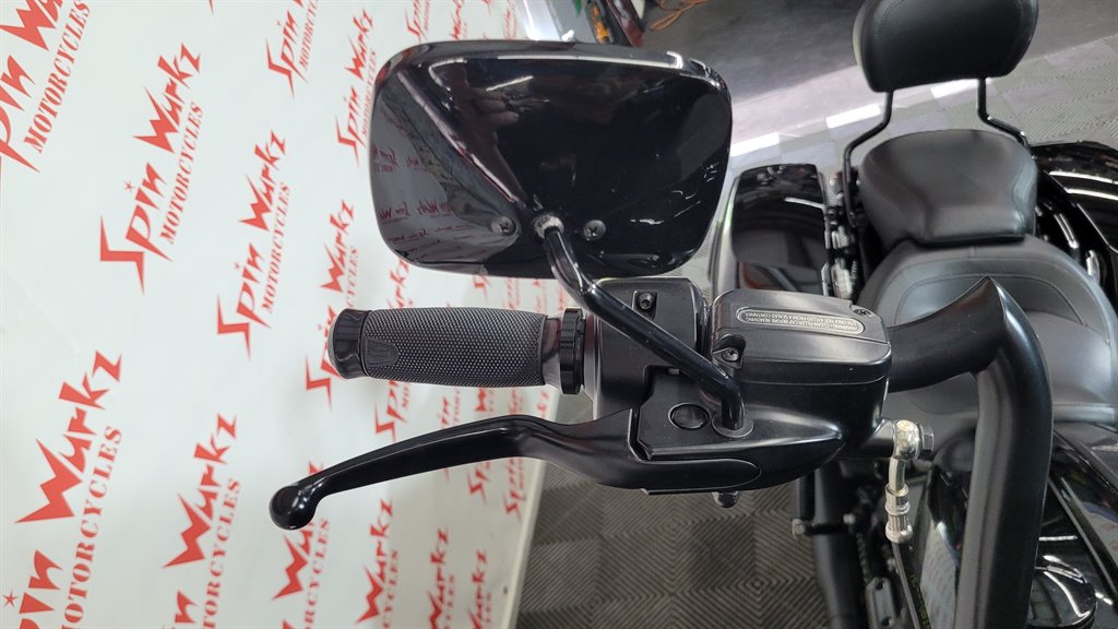 2023 Harley-davidson Street Glide St - $22,800