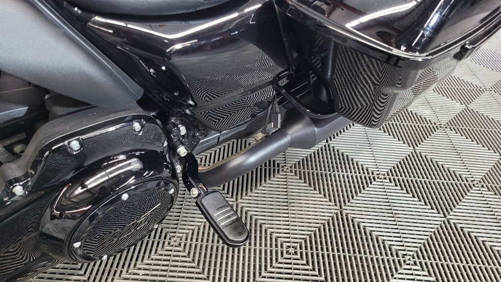 2023 Harley-davidson Street Glide St - $22,800
