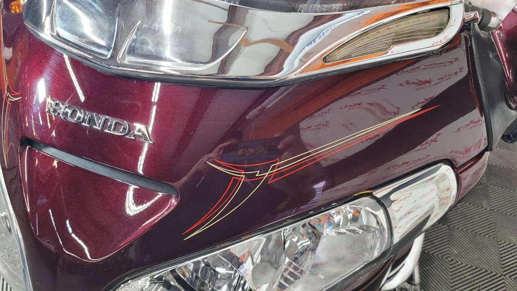 2008 Honda Gold Wing - $20,000
