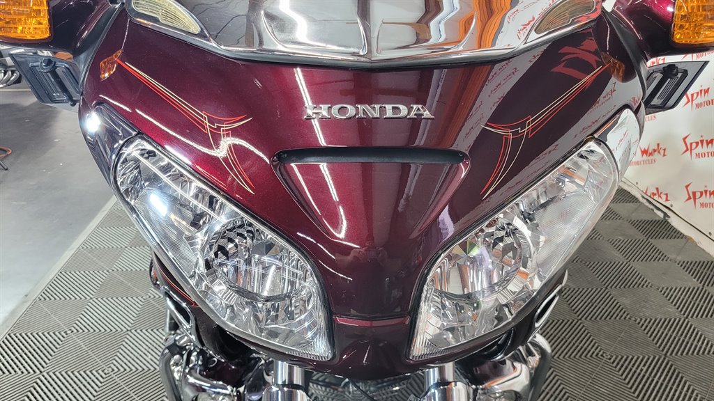 2008 Honda Gold Wing - $20,000