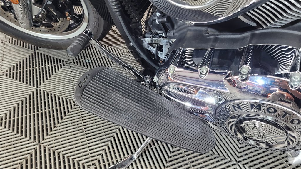 2017 Indian Motorcycle Chieftain (Black PEA - $15,000