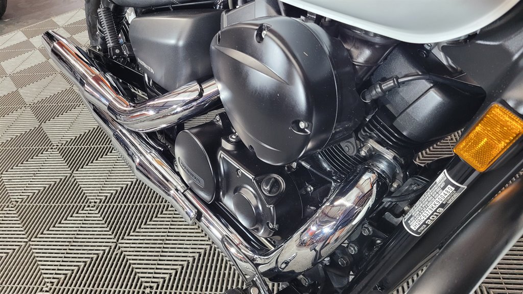 2019 Honda Vt750 (shadow Phantom 750) - $6,500