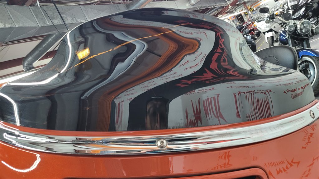 2017 Harley-davidson Cvo Street Glide - $26,000