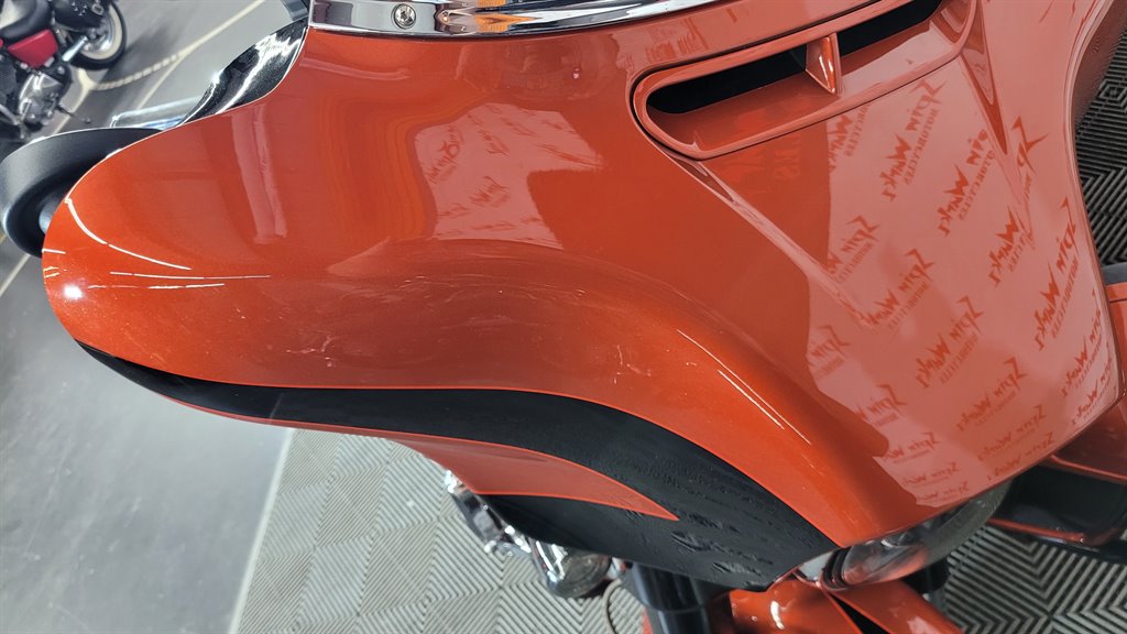 2017 Harley-davidson Cvo Street Glide - $26,000