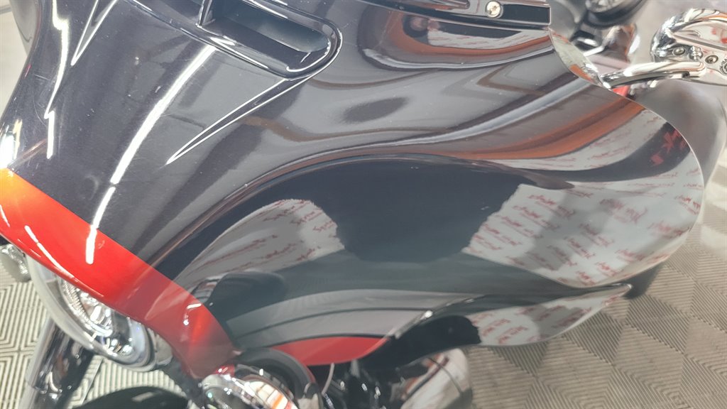 2020 Harley-davidson Cvo Tri Glide - $34,000