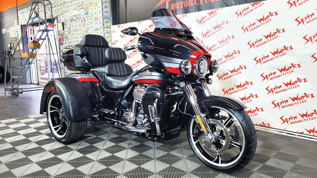 2020 Harley-davidson Cvo Tri Glide - $34,000