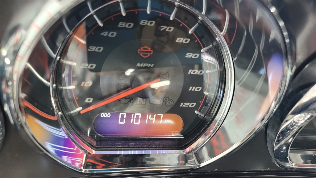 2020 Harley-davidson Cvo Tri Glide - $34,000