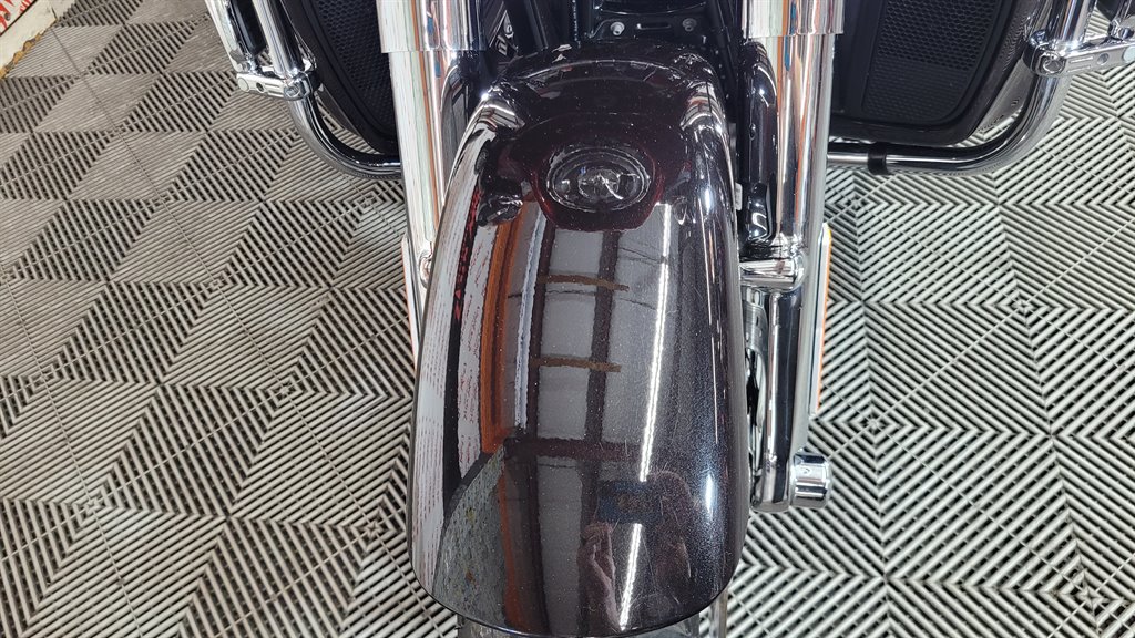 2020 Harley-davidson Cvo Tri Glide - $34,000
