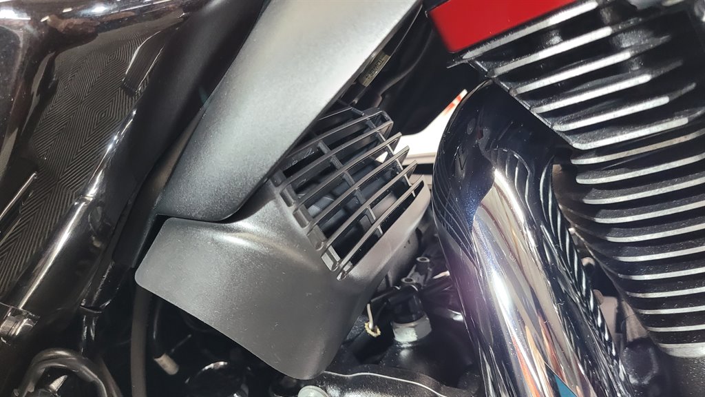 2020 Harley-davidson Cvo Tri Glide - $34,000