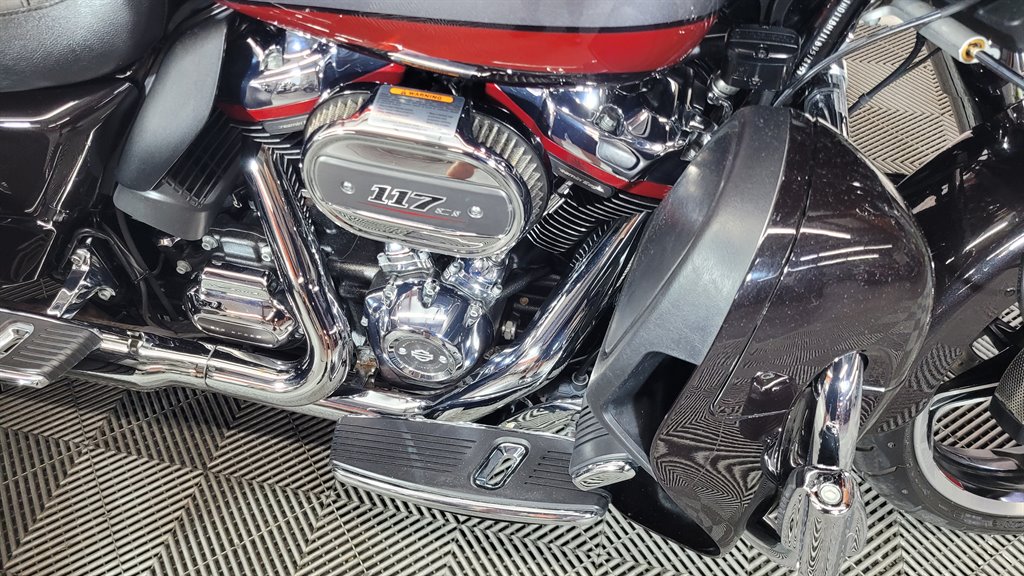 2020 Harley-davidson Cvo Tri Glide - $34,000