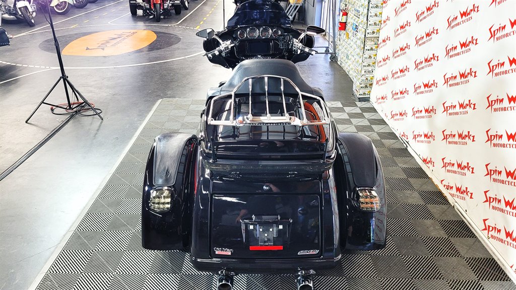 2020 Harley-davidson Cvo Tri Glide - $34,000