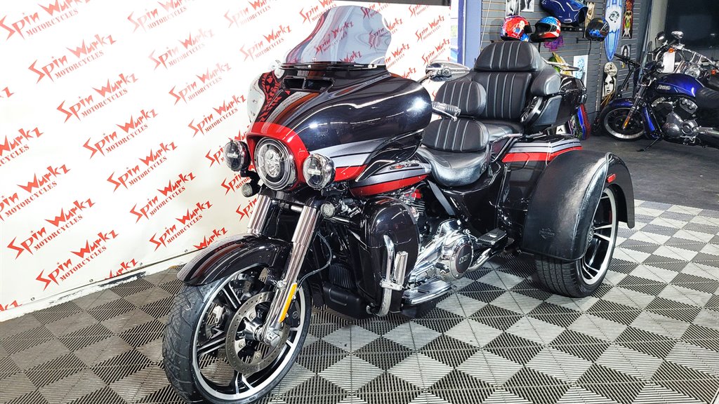 2020 Harley-davidson Cvo Tri Glide - $34,000