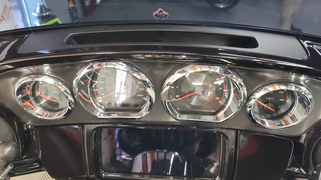 2020 Harley-davidson Cvo Tri Glide - $34,000