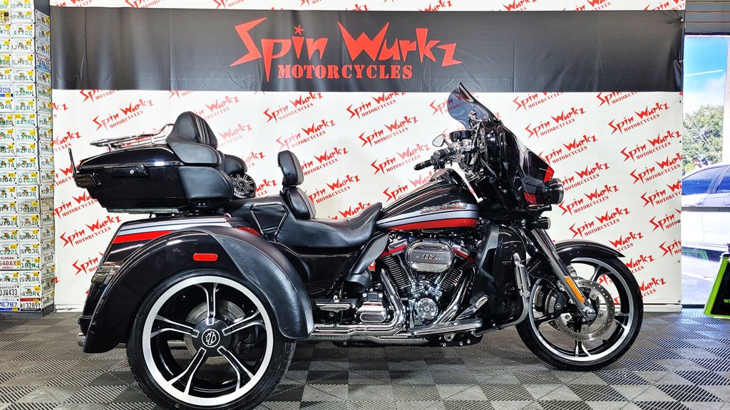 2020 Harley-davidson Cvo Tri Glide - $34,000