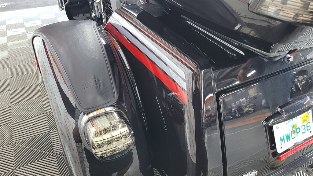 2020 Harley-davidson Cvo Tri Glide - $34,000