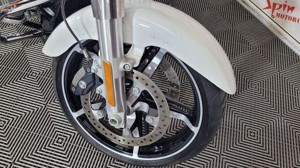2024 Harley-davidson Street Glide - $23,000