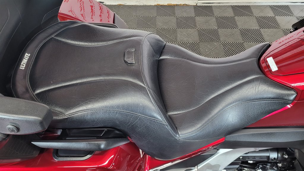 2019 Honda Gold Wing Tour - $38,000