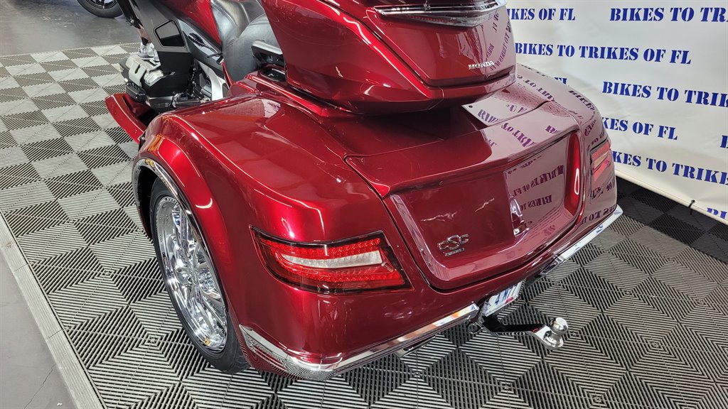 2019 Honda Gold Wing Tour - $38,000