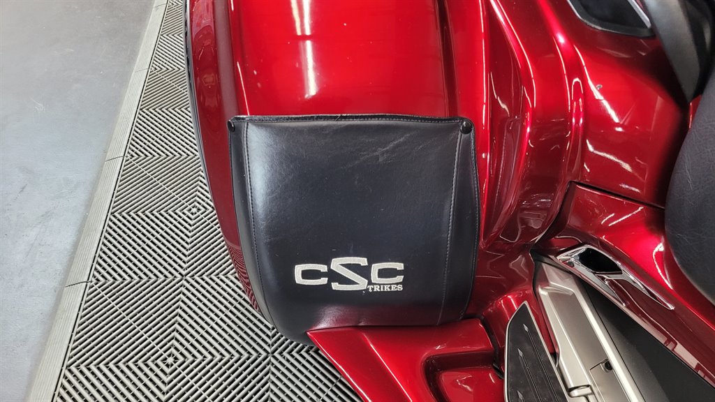 2019 Honda Gold Wing Tour - $38,000