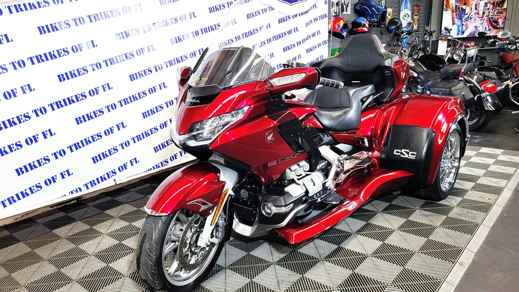 2019 Honda Gold Wing Tour - $38,000