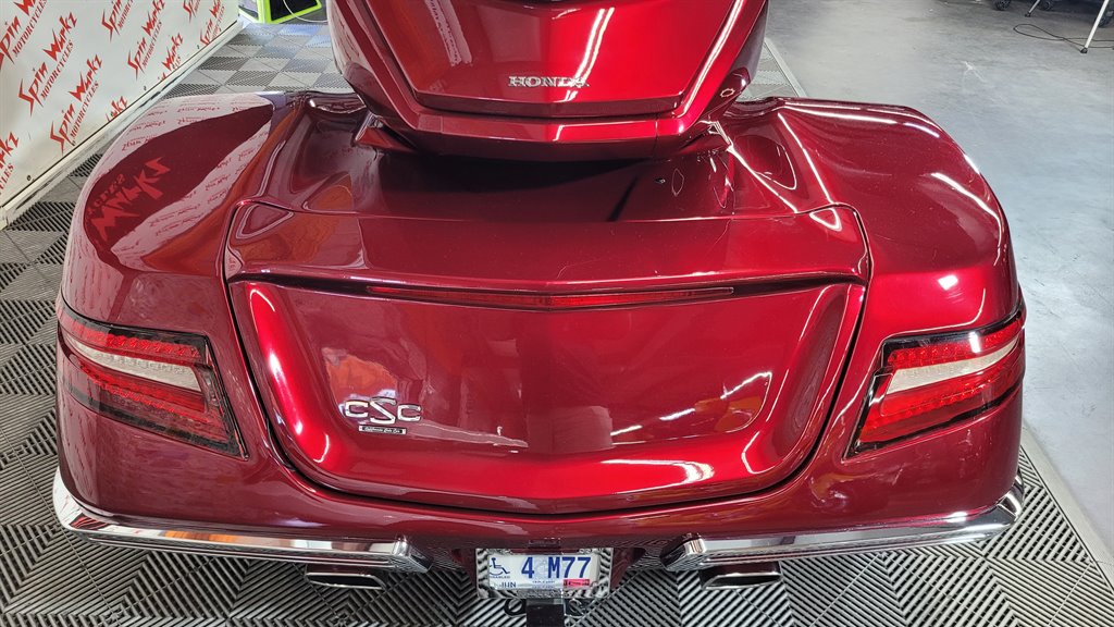 2019 Honda Gold Wing Tour - $38,000
