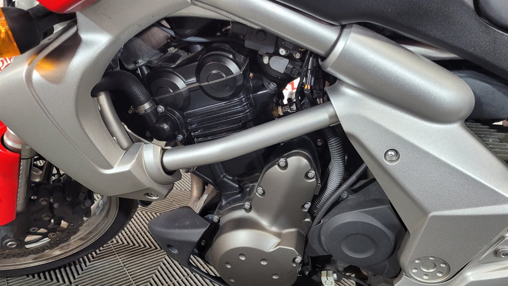 2008 Kawasaki Versys 650 - $4,000