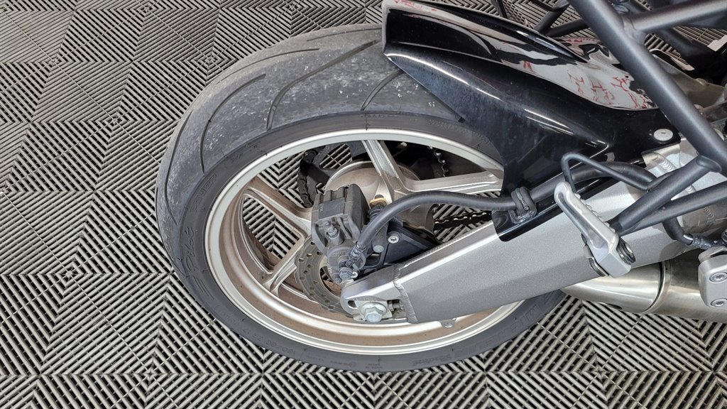 2008 Kawasaki Versys 650 - $4,000