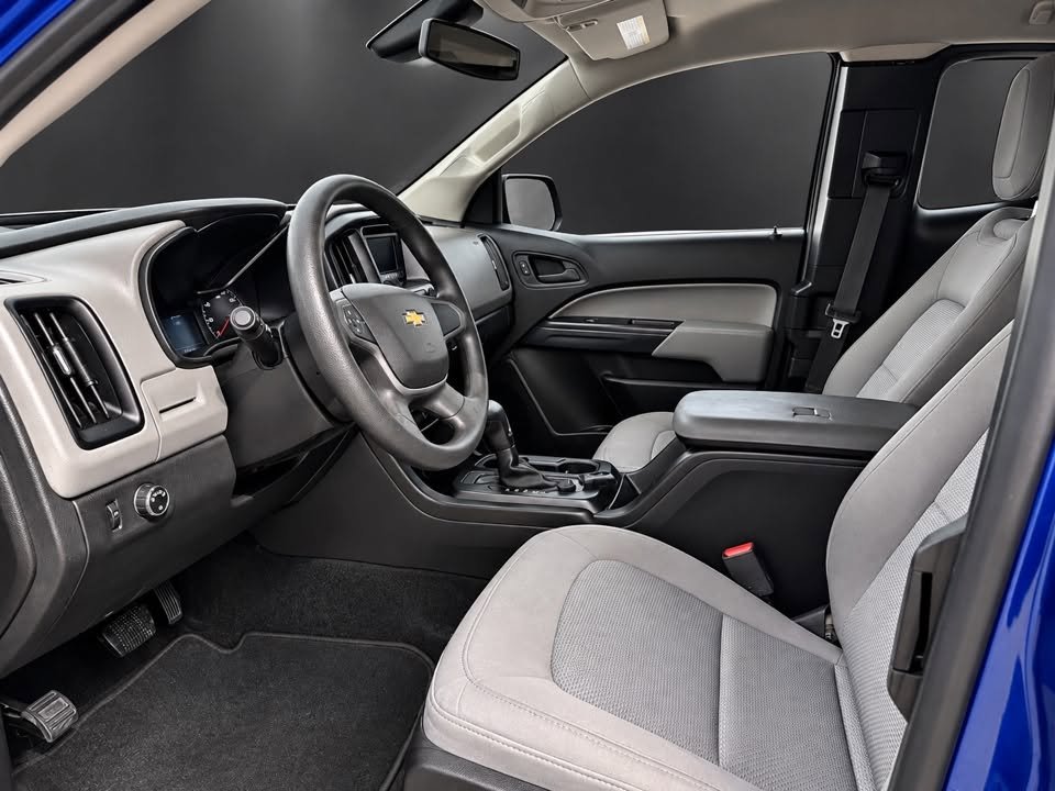 2016 Chevrolet Colorado - $13,495