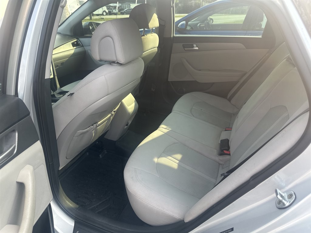 2016 Hyundai Sonata - $12,495
