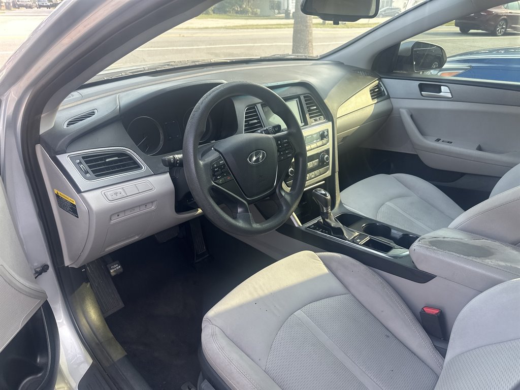 2016 Hyundai Sonata - $12,495