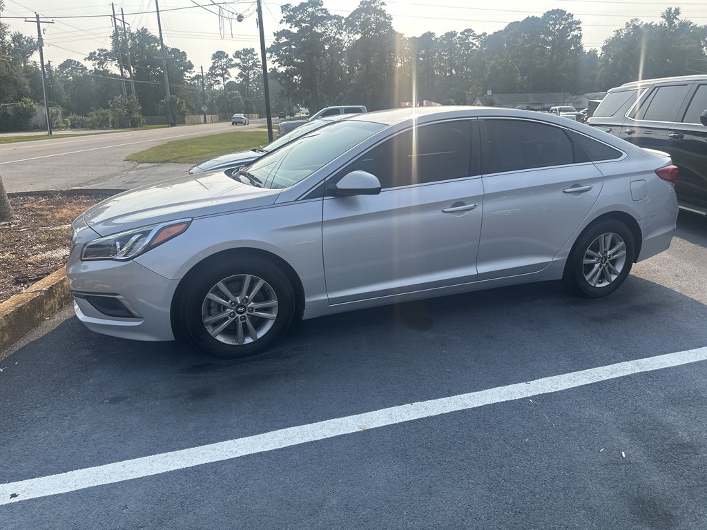 2016 Hyundai Sonata - $12,495