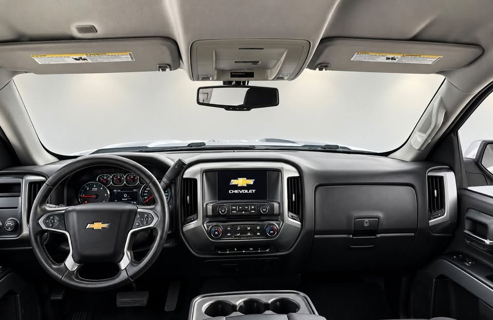 2018 Chevrolet Silverado - $14,995
